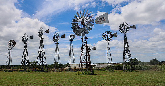 Montague, TX Windmills