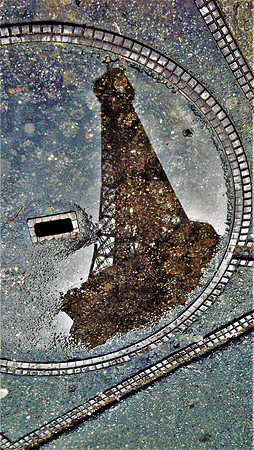 Eiffel Tower in the Rain-Photo by Jan Alexander, reflection, Paris, France