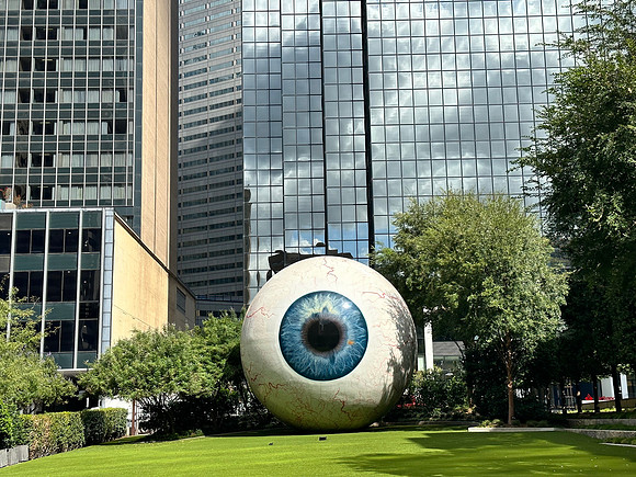 I Got My Eye on You!