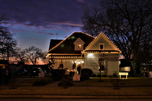 Christmas Magic on 11th