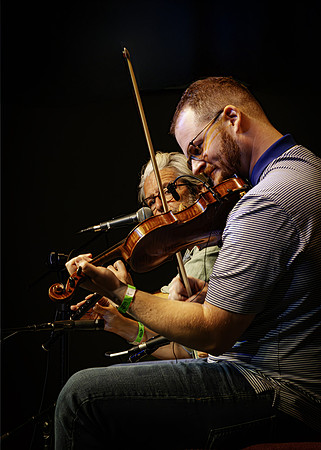 Dylon Foley on Fiddle